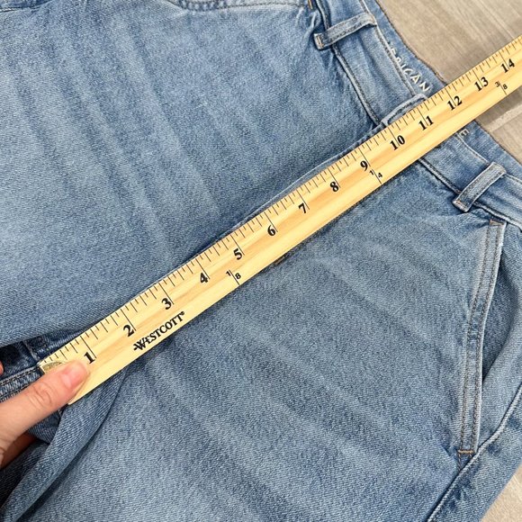 American Eagle Highest Rise 90s Boyfriend Carpenter Jeans in Medium Wash Denim - Picture 14 of 16